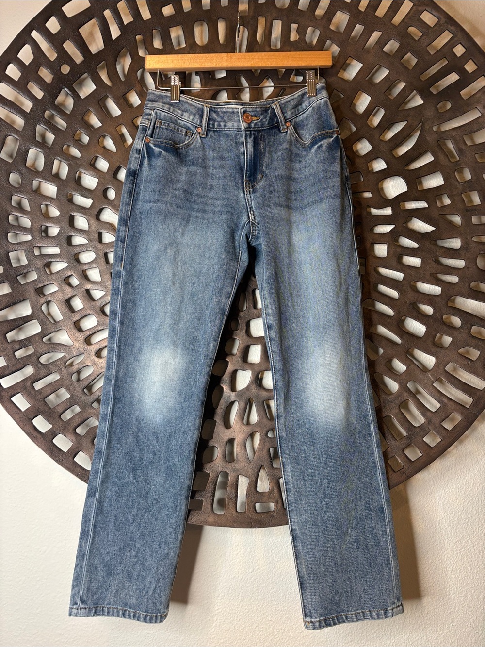 Straight Leg Jeans Women's Size 2 Stretch Medium Wash Cabi Harlow Denim Pants 💙